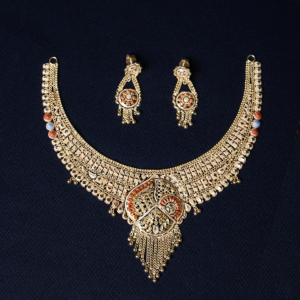 Necklace Set with Earrings – Traditional Tribal Motif
